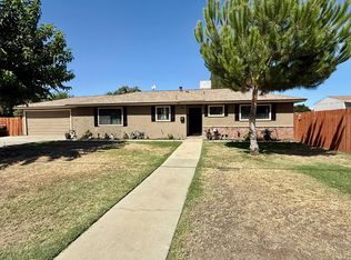 1349 6th Avenue Dr, Kingsburg, CA 93631