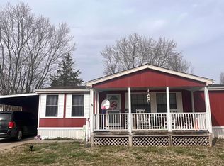 208 Virginia St, Cambria, IL 62915