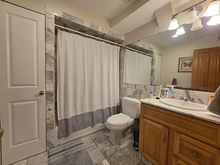 92 Gore St #A — Photo 15