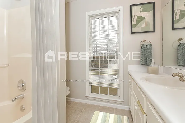 26 Johnstons Way — Photo 11