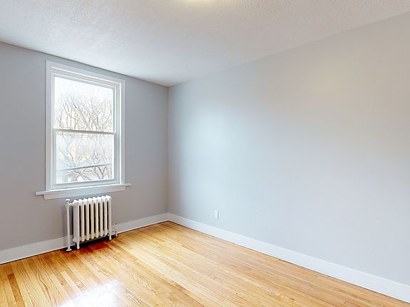 4th image of 405 Elgin St #1504160