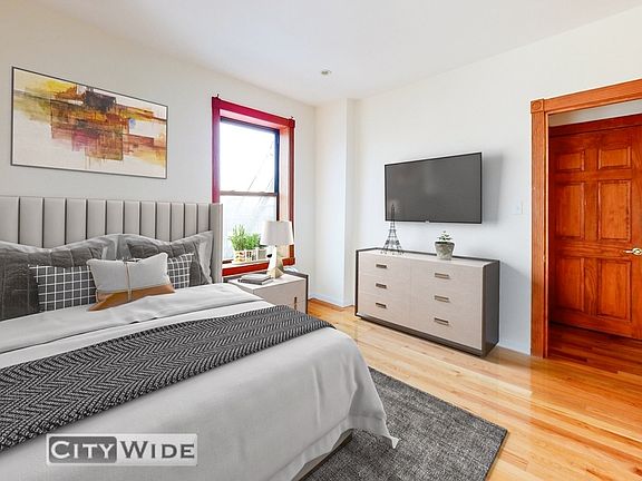 3rd image of 305 Convent Ave APT 64