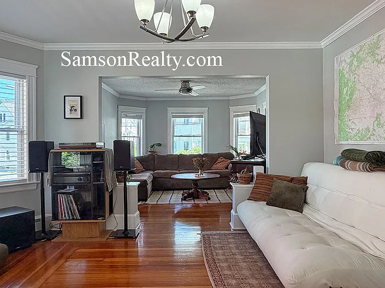 129 Abbott St #1 — Photo 10