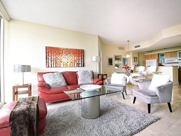 5th image of 17555 Atlantic Blvd APT 1206