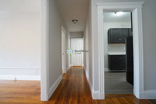 55 Linden St Photo 1