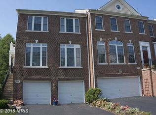 4220 Upper Park Dr, Fairfax, VA 22030