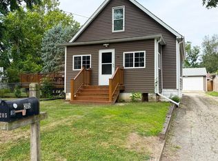 205 Bird Ave, Bartonville, IL 61607