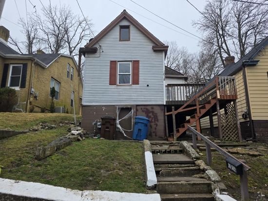 1018 Ervin Ter, Dayton, KY 41074