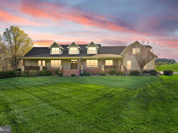 9351 Mackenzie Meadow Ct, Nokesville, VA 20181