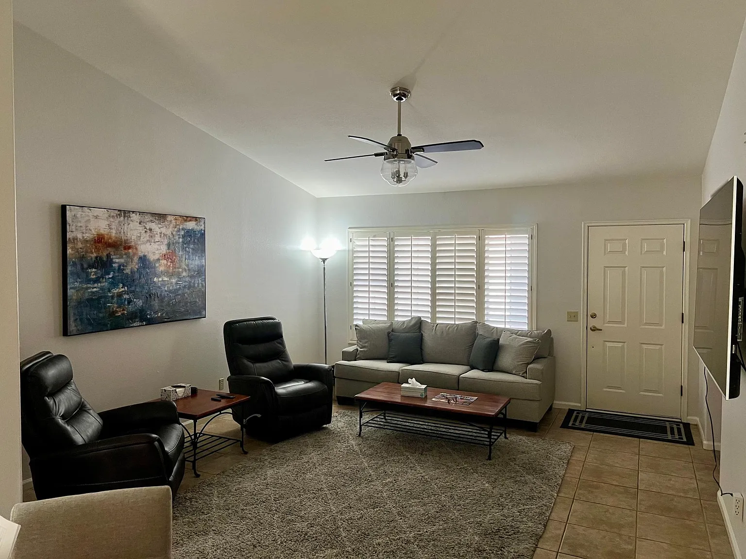 2 bed, 2.5 bath, 1560 sqft, $2,250 — Photo 3