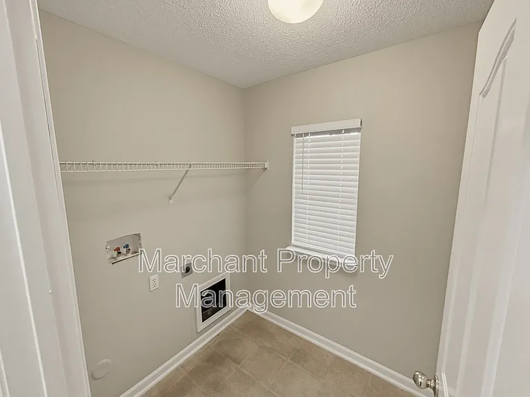 776 Waterbrook Ln — Photo 44
