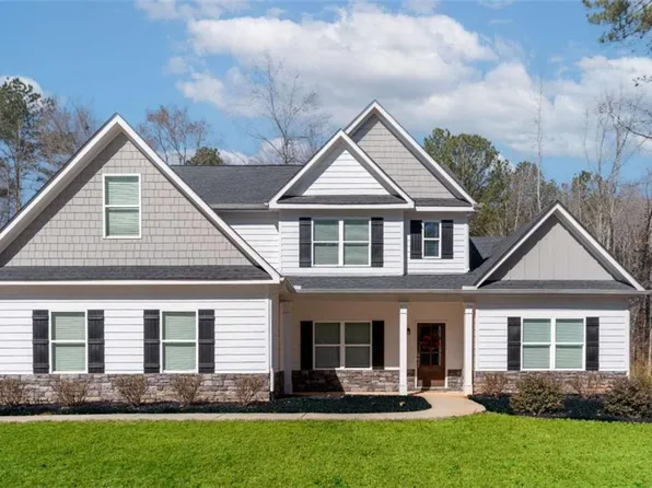 35 Hawthorn Ln, Covington, GA 30014