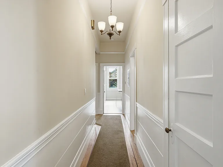 749 Clayton St #747 — Photo 15