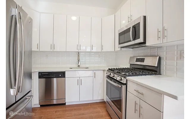 Rented by Douglas Elliman | media 15