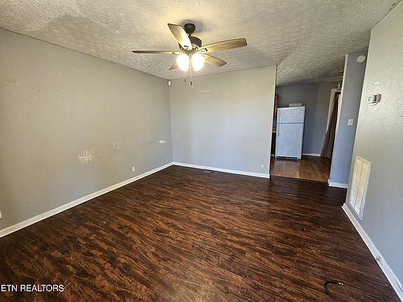 2nd image of 348 Washington Dr