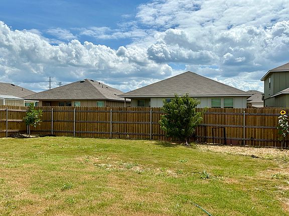 5th image of 9701 Murandy Dr