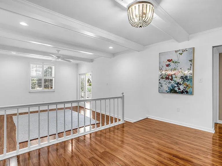 925 Cleveland St #19 — Photo 8