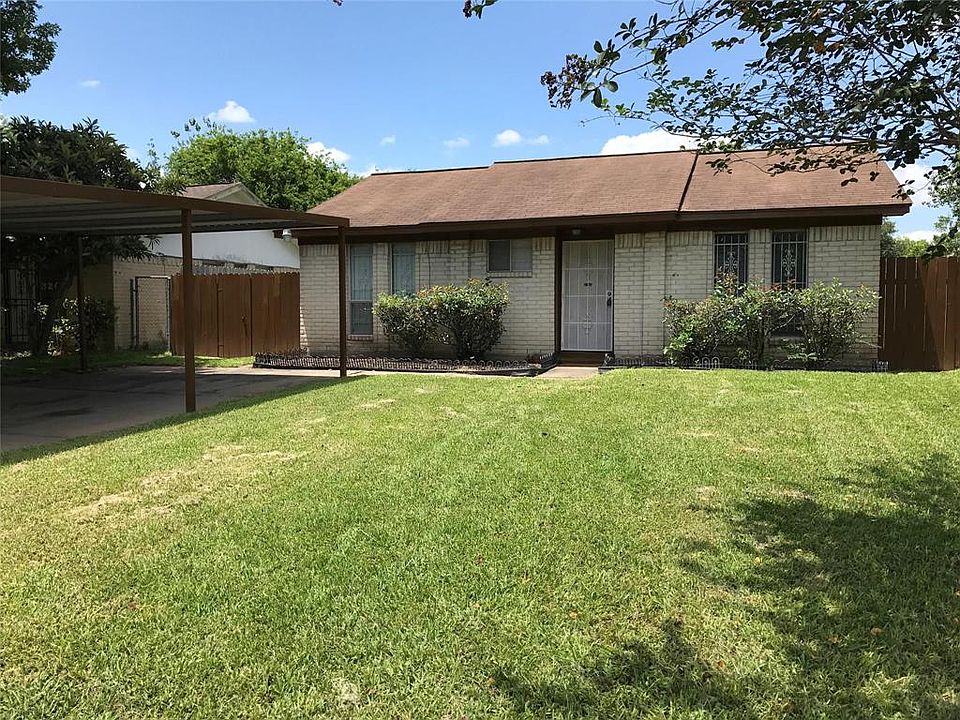 1st image of 3142 Woodmont Dr