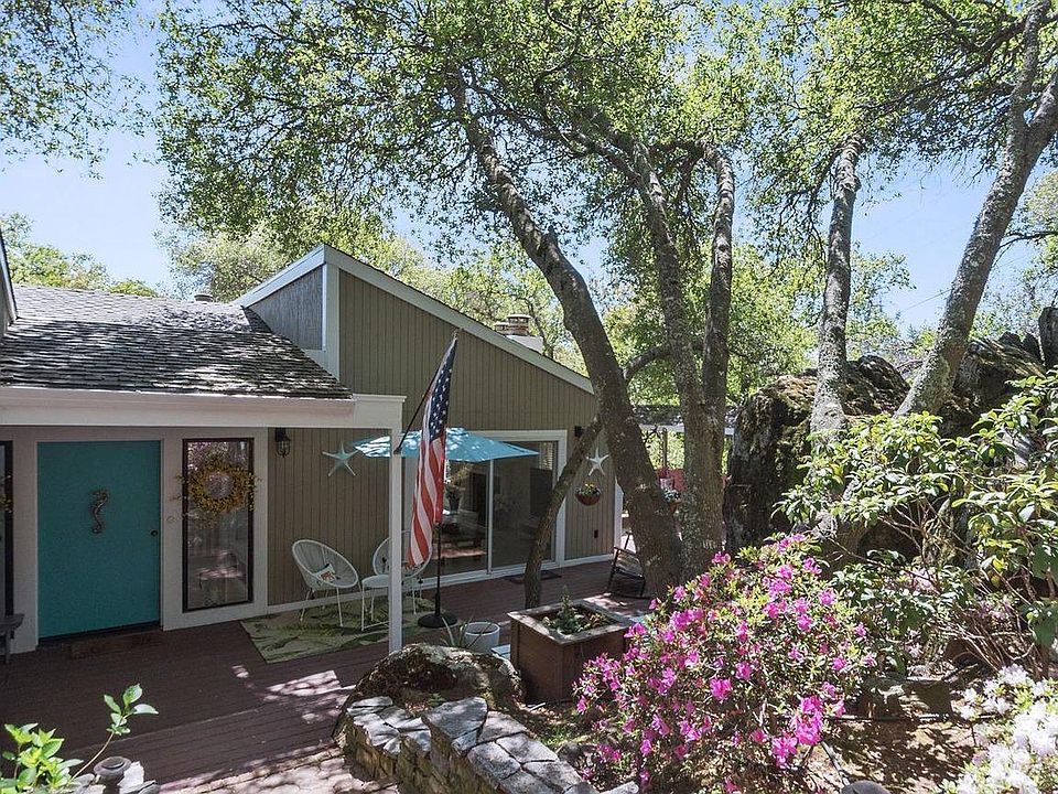 1st image of 2806 Holly Hills Ln