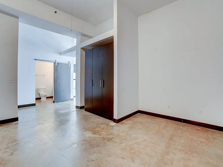 Vandever Lofts — Photo 70
