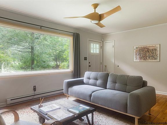 3rd image of 107 Yulan Barryville Rd