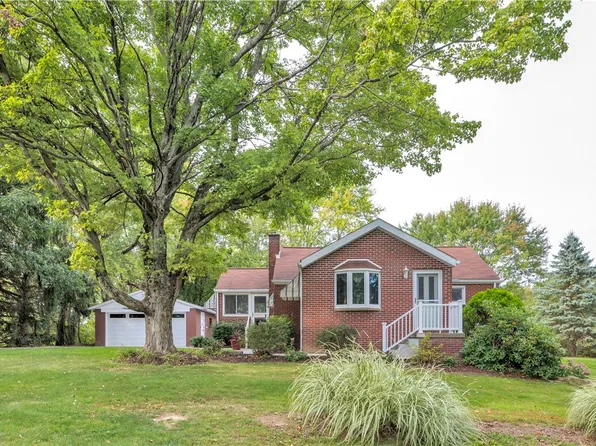 50 Fezell Rd, Freedom, PA 15042