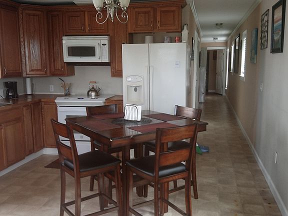3rd image of 2231 E Simmons Bayou Dr #A