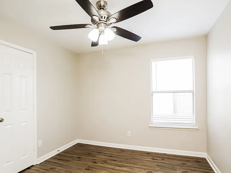 22831 Twisting Pine Dr — Photo 11