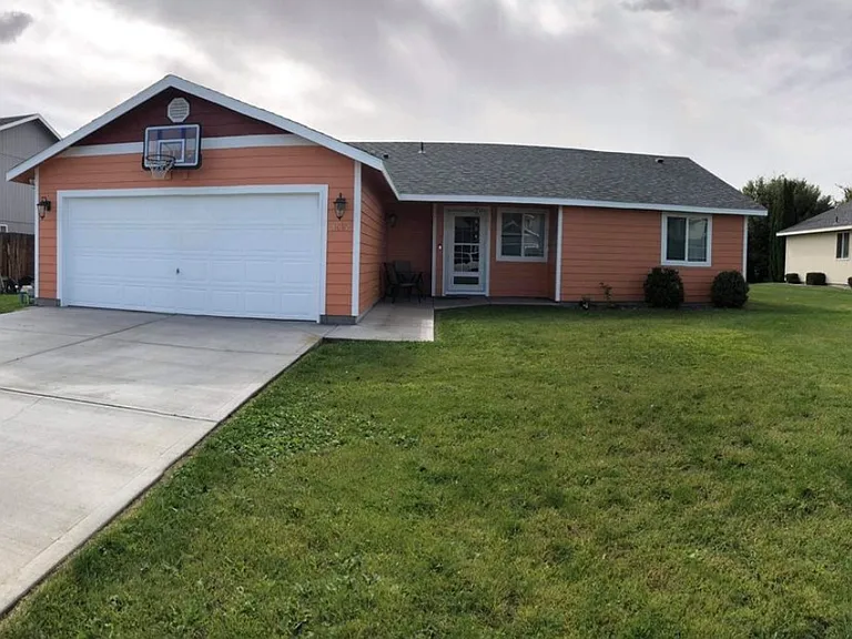 4502 Moline Ln — Photo 7