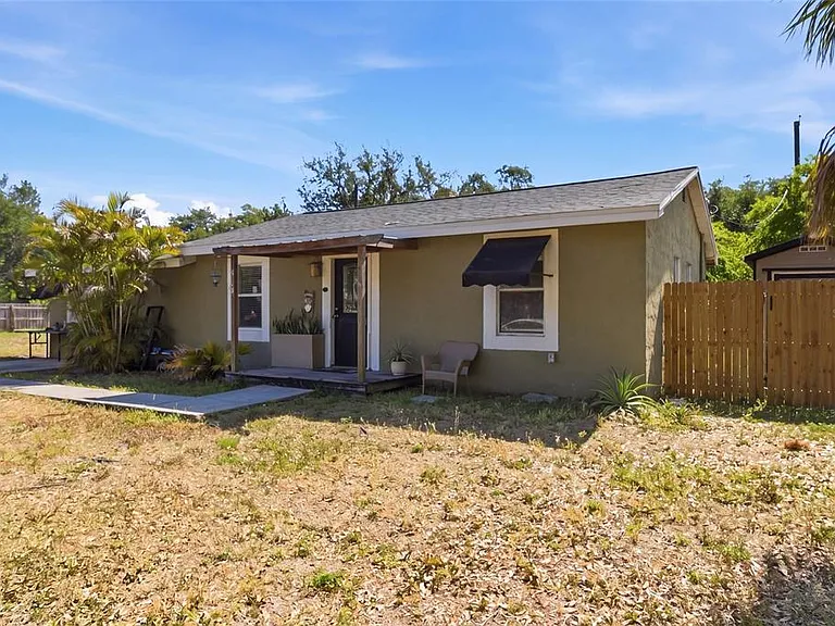 6712 S Gabrielle St — Photo 4