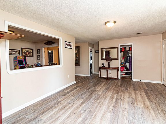 4th image of 2013 Casa De Oro St