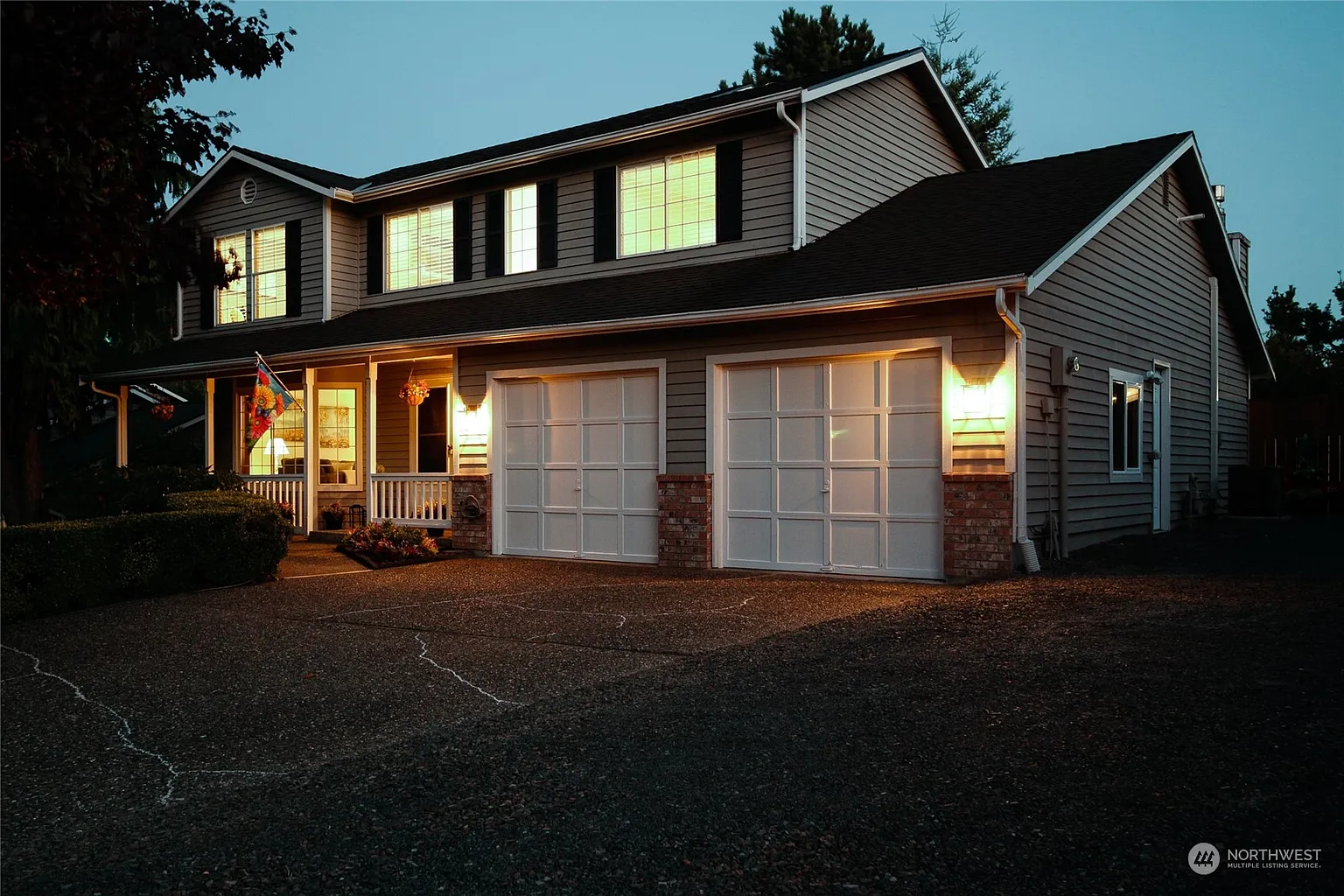 11108 22nd Place NE photo 1