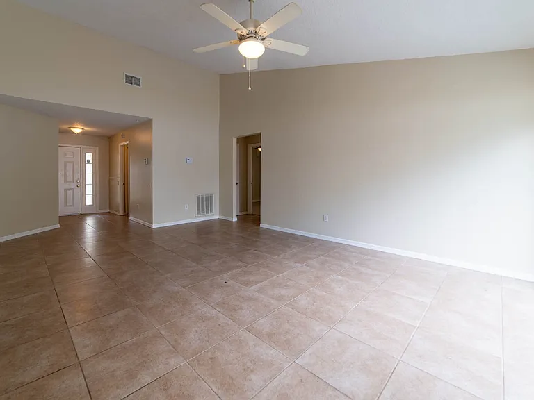 8345 Fort Thomas Way — Photo 27
