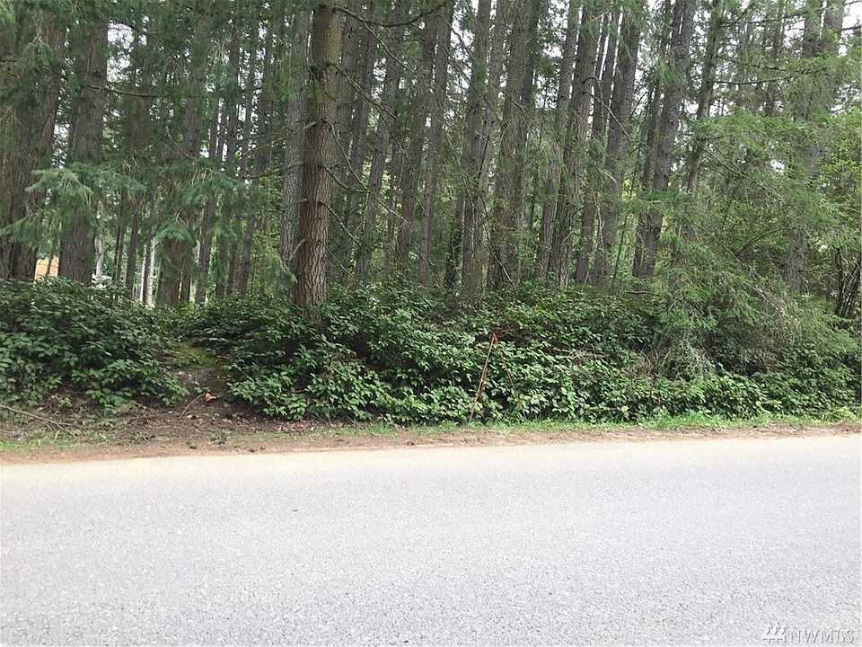 1st image of 3051 241st Ave SE