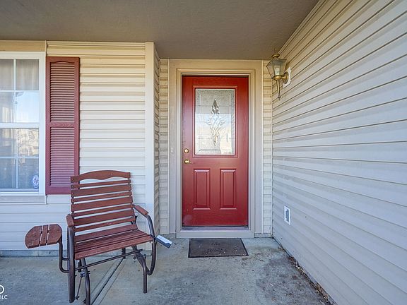 4th image of 5729 N Jefferson Dr