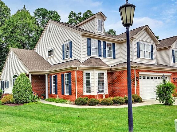 2nd image of 5024 Lewisetta Dr