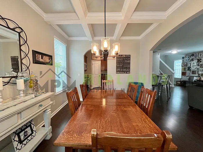 612 Calypso Ct — Photo 9