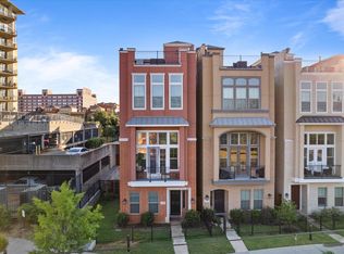 1390 Arch Pl, Dallas, TX 75215