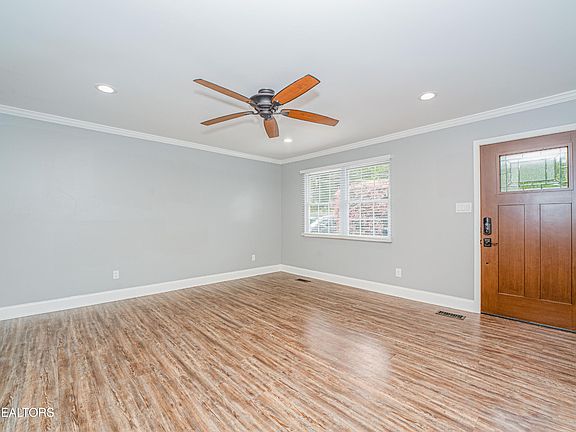 5th image of 4408 Mascarene Rd