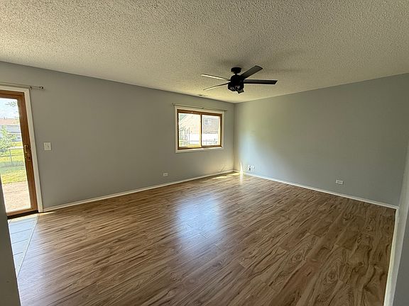 5th image of 1711 Bell Dr