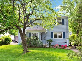4 Chester St, Norwalk, CT 06850