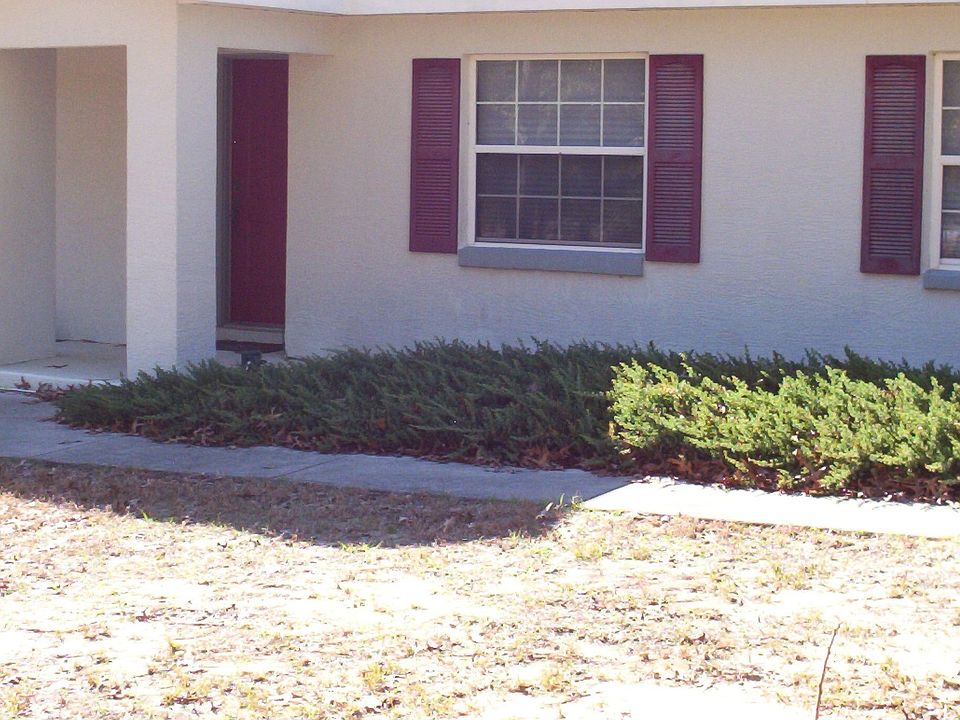 2nd image of 4000 SW 114th Ct
