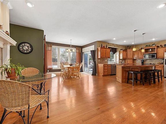 3rd image of 2308 NE Sweet Water Dr
