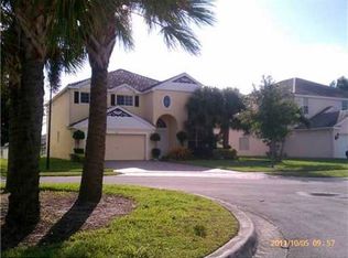 102 Devonshire Cir, Royal Palm Beach, FL 33414