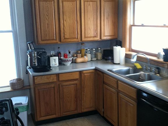 4th image of 6449 Baker Rd