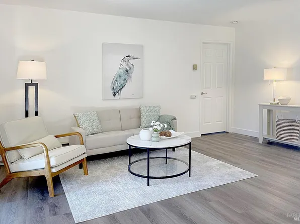 100 Marin Center Drive #44, San Rafael, CA 94903