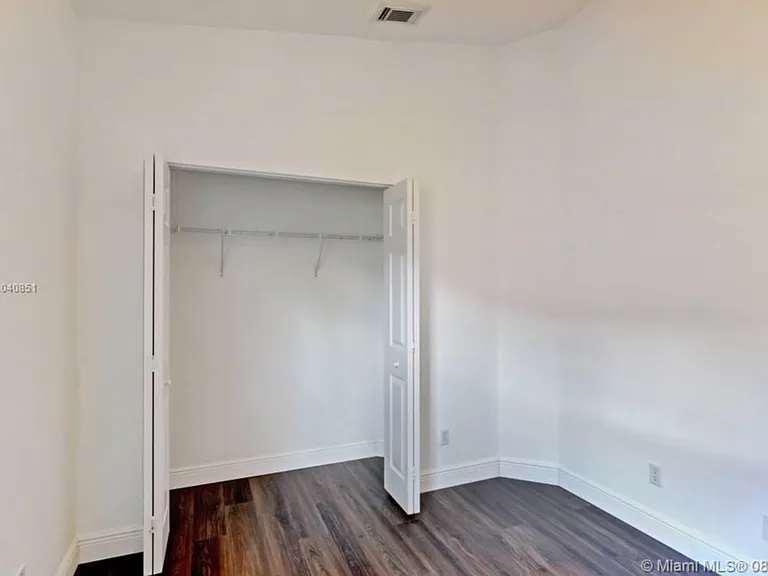 3211 Scarletta Dr — Photo 27