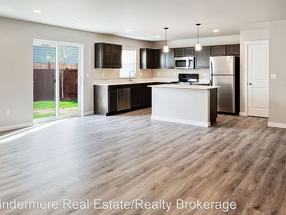 5th image of 6314 84th Ave NE