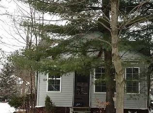 225 Caulkins St, Imlay City, MI