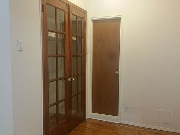 5th image of 1142 1st Ave Frnt 1